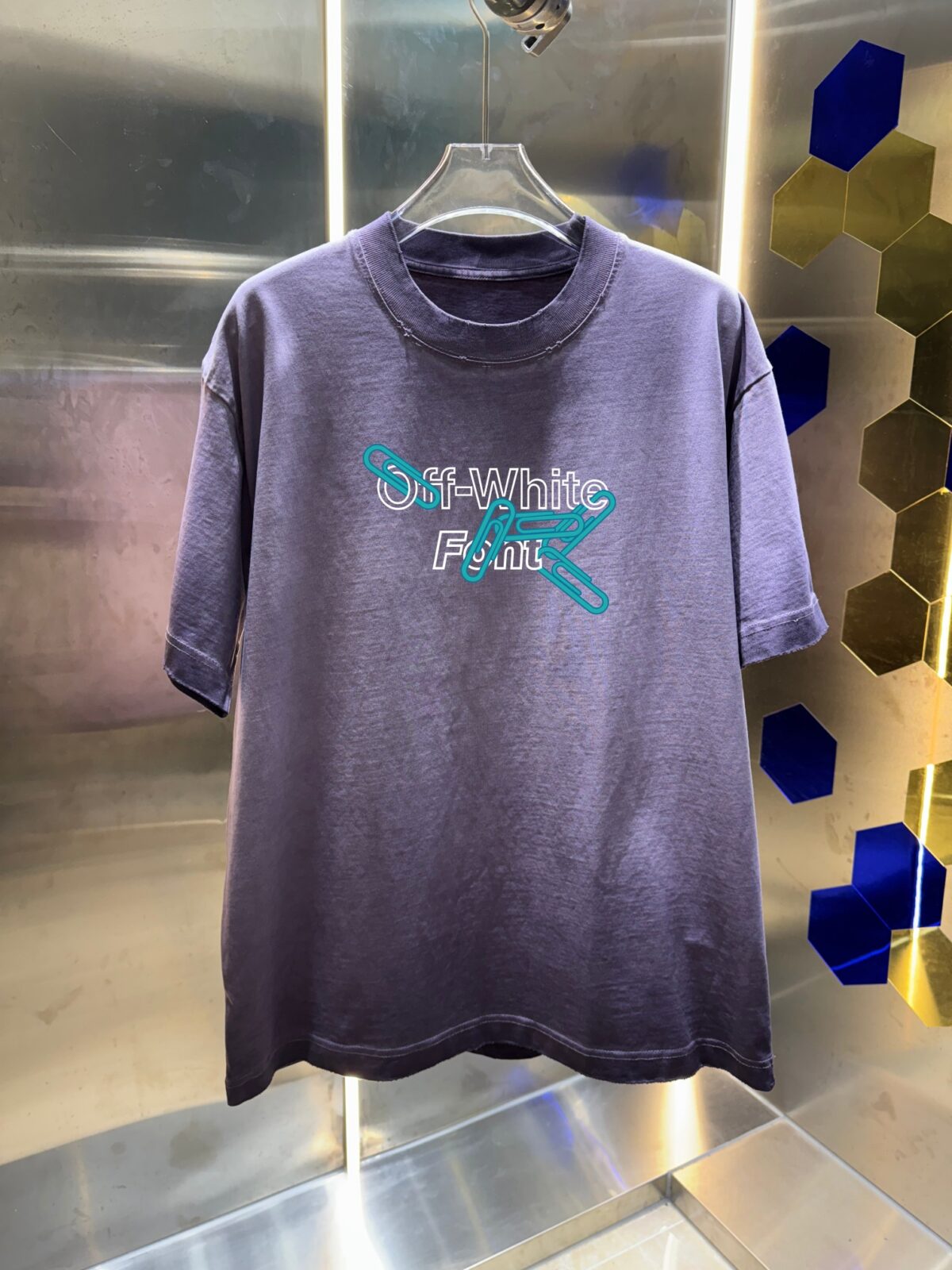 P80 OFF-white/2026春夏新款 洗水磨破320克圆领短袖tee 男女同款宽松版 吊牌 领标 洗水唛 三标齐全 颜色 :洗水黑 洗水白 洗水灰 洗水紫 尺码 :S M L XL XXL