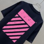 P70 （严控品质 ） 款式：off-white短袖T恤 面料：300克重双纱100%棉 罗纹：320克重索络纳1*1潮牌 工艺：印花 颜色：白 夜蓝 花灰 黑 尺码：M—4XL 无性别区分 男女同款