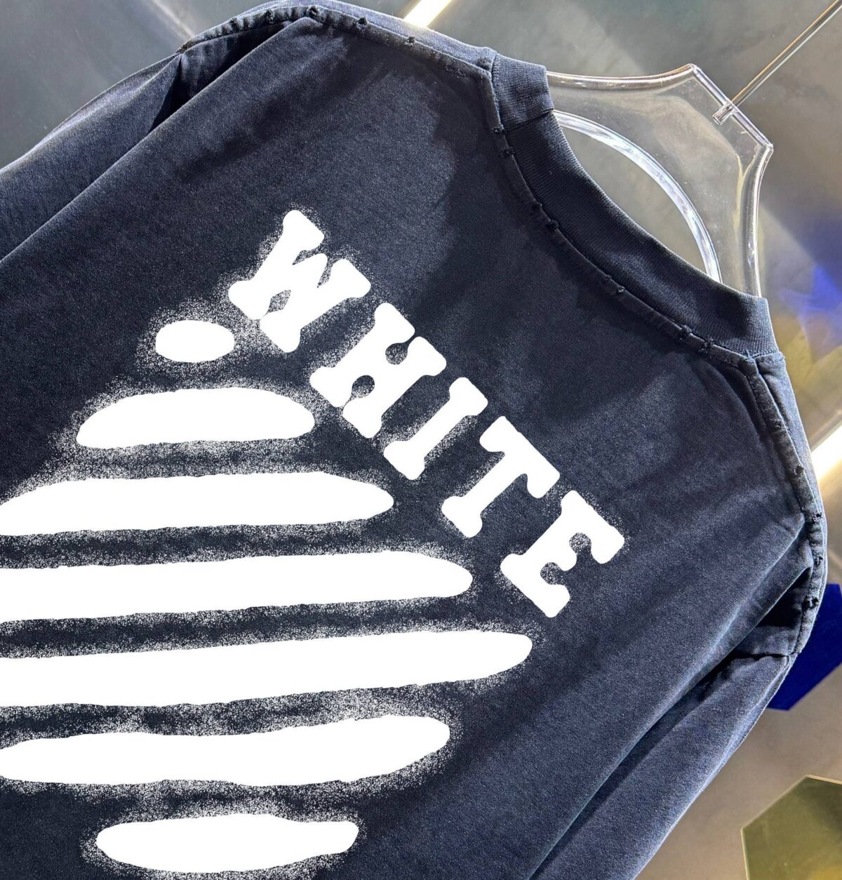 P80 OFF-white/2026春夏新款 洗水磨破320克圆领短袖tee 男女同款宽松版 吊牌 领标 洗水唛 三标齐全 颜色 :洗水黑 洗水白 洗水灰 褐色 尺码 :S M L XL XXL ​