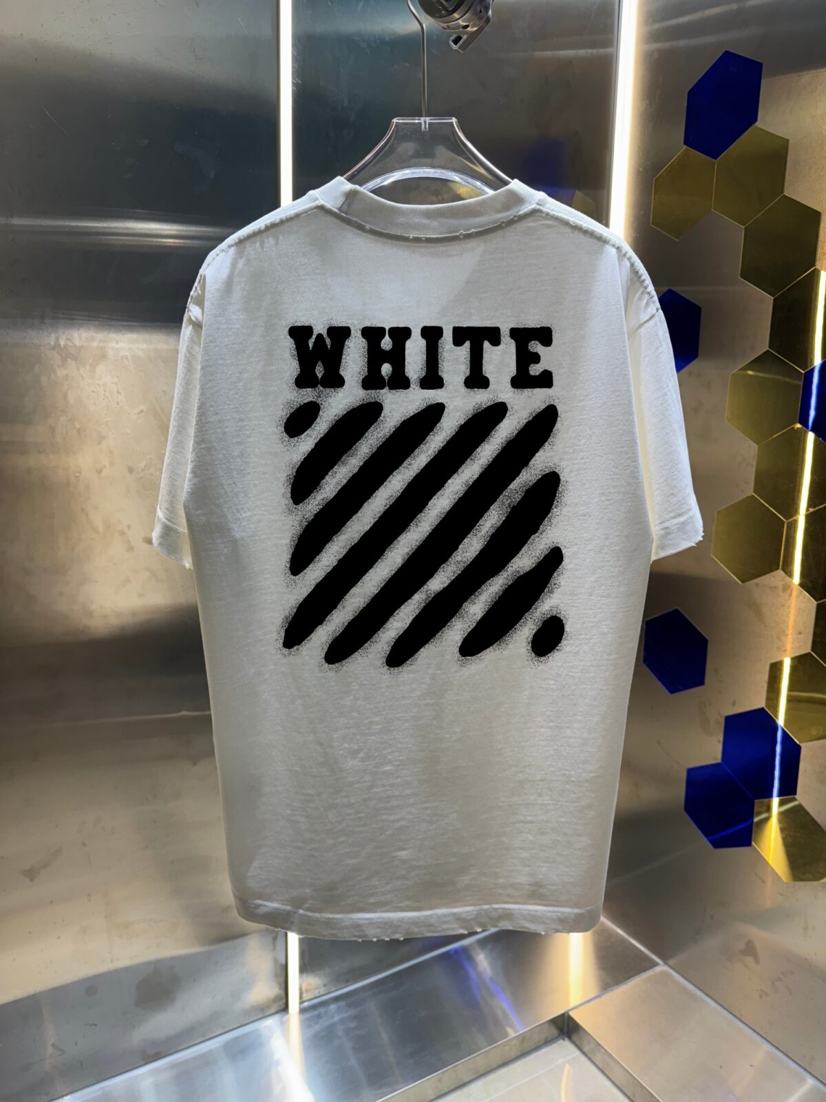 P80 OFF-white/2026春夏新款 洗水磨破320克圆领短袖tee 男女同款宽松版 吊牌 领标 洗水唛 三标齐全 颜色 :洗水黑 洗水白 洗水灰 褐色 尺码 :S M L XL XXL ​