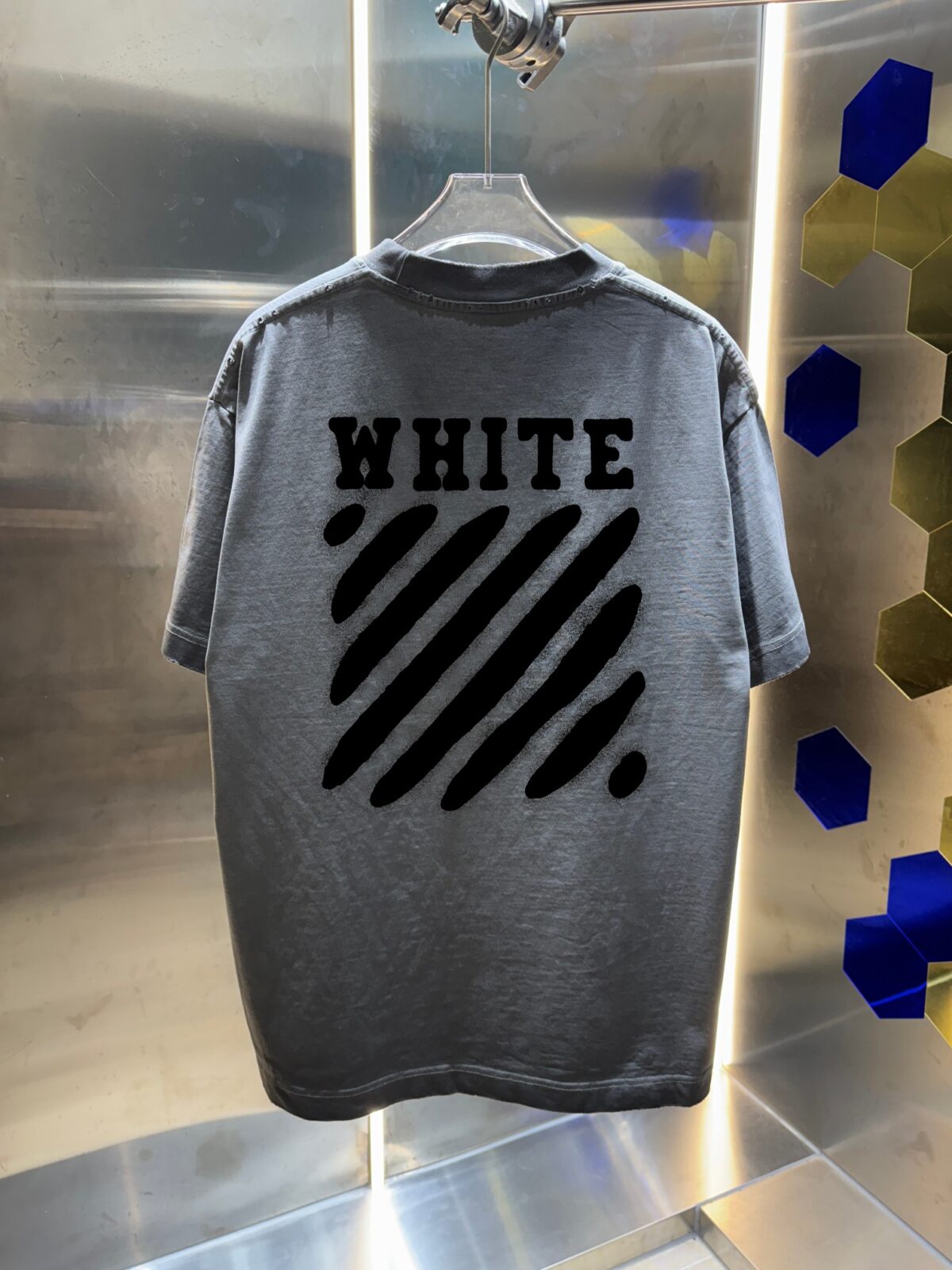P80 OFF-white/2026春夏新款 洗水磨破320克圆领短袖tee 男女同款宽松版 吊牌 领标 洗水唛 三标齐全 颜色 :洗水黑 洗水白 洗水灰 褐色 尺码 :S M L XL XXL ​