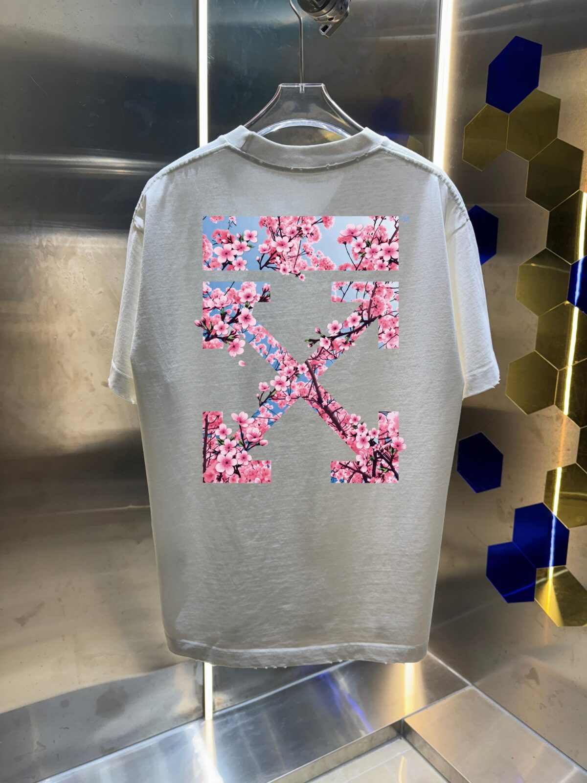 P80 OFF-white/2026春夏新款 洗水磨破320克圆领短袖tee 男女同款宽松版 吊牌 领标 洗水唛 三标齐全 颜色 :洗水黑 洗水白 洗水灰 褐色 尺码 :S M L XL XXL