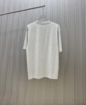 P70 （严控品质 ） 款式：off-white短袖T恤 面料：300克重双纱100%棉 罗纹：320克重索络纳1*1潮牌 工艺：印花 颜色：白 炫酷蓝 花灰 黑 尺码：M—4XL 无性别区分 男女同款