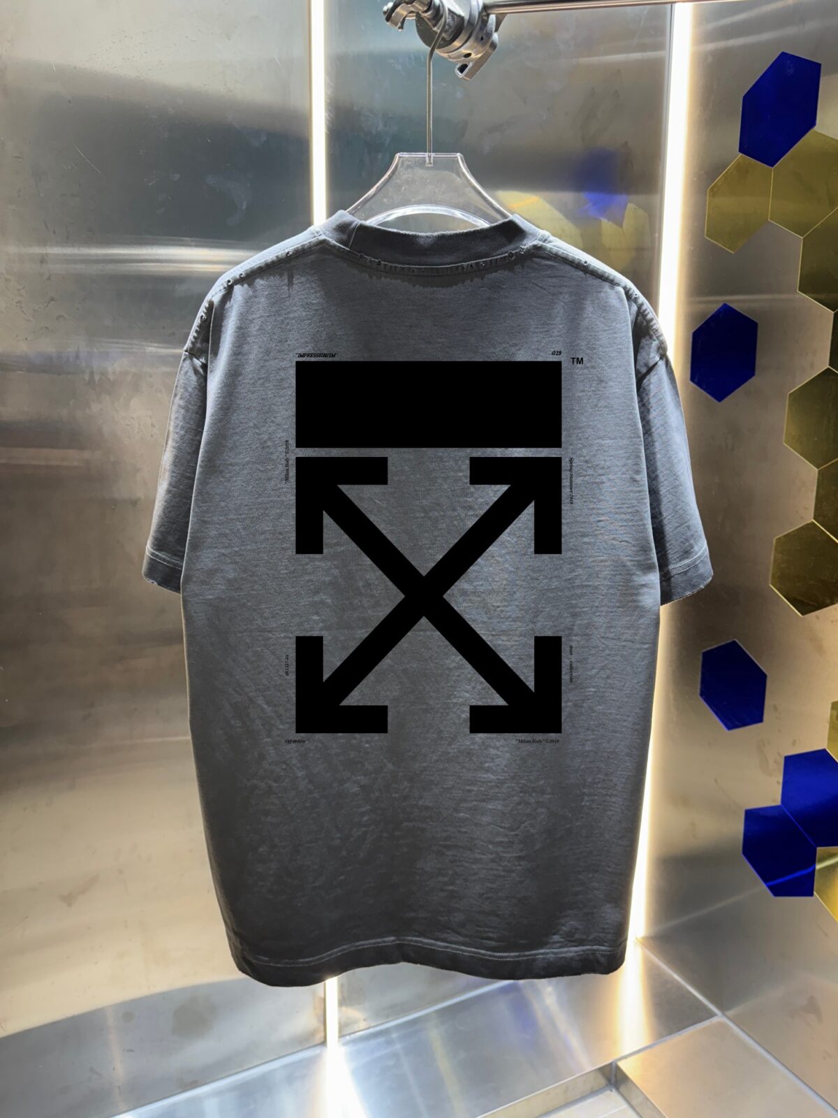 P80 OFF-white/2026春夏新款 洗水磨破320克圆领短袖tee 男女同款宽松版 吊牌 领标 洗水唛 三标齐全 颜色 :洗水黑 洗水白 洗水灰 褐色 尺码 :S M L XL XXL