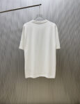 P70 （严控品质 ） 款式：off-white短袖T恤 面料：300克重双纱100%棉 罗纹：320克重索络纳1*1潮牌 工艺：印花 颜色：白 炫酷蓝 花灰 黑 尺码：M—4XL 无性别区分 男女同款