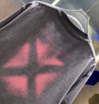 P80 OFF-white/2026春夏新款 洗水磨破320克圆领短袖tee 男女同款宽松版 吊牌 领标 洗水唛 三标齐全 颜色 :洗水黑 洗水白 洗水灰 褐色 尺码 :S M L XL XXL