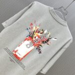 P70 （严控品质 ） 款式：off-white短袖T恤 面料：300克重双纱100%棉 罗纹：320克重索络纳1*1潮牌 工艺：印花 颜色：白 橙 花灰 红 炫酷蓝 黑 尺码：M—4XL 无性别区分 男女同款