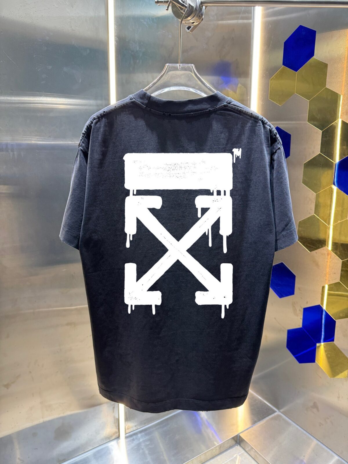 P80 OFF-white/2026春夏新款 洗水磨破320克圆领短袖tee 男女同款宽松版 吊牌 领标 洗水唛 三标齐全 颜色 :洗水黑 洗水白 洗水灰 褐色 尺码 :S M L XL XXL