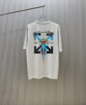 P70 （严控品质 ） 款式：off-white短袖T恤 面料：300克重双纱100%棉 罗纹：320克重索络纳1*1潮牌 工艺：印花 颜色：白 粉 花灰 橙 红 黑 尺码：M—4XL 无性别区分 男女同款