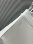 P70 （严控品质 ） 款式：off-white短袖T恤 面料：300克重双纱100%棉 罗纹：320克重索络纳1*1潮牌 工艺：印花 颜色：白 炫酷蓝 黑 尺码：M—4XL 无性别区分 男女同款