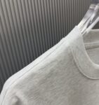 P70 （严控品质 ） 款式：off-white短袖T恤 面料：300克重双纱100%棉 罗纹：320克重索络纳1*1潮牌 工艺：印花 颜色：白 夜蓝 花灰 蓝 黑 尺码：M—4XL 无性别区分 男女同款