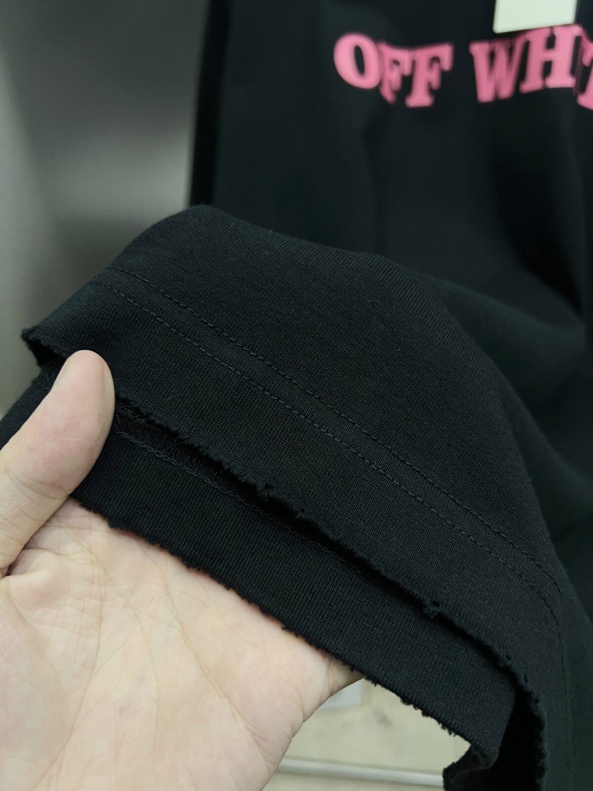 P80 off 2026春夏新款 磨破洗水短袖圆领短袖 立体logo工艺设计 胸前logo立体印花 高端版本最新款全网独家首上 尺码S M L XL XXL 五个码 黑色 白色