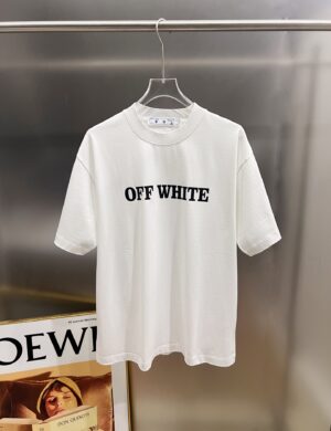 P80 off 2026春夏新款 磨破洗水短袖圆领短袖 立体logo工艺设计 胸前logo立体印花 高端版本最新款全网独家首上 尺码S M L XL XXL 五个码 黑色 白色