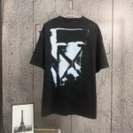 P80 《𝙉𝙚𝙬⚜️off》 2026春夏新款短袖T恤 32支275克双纱棉、做旧洗水炒雪花印花 颜色：黑色 蓝色 紫色 码数：S M L XL XXL