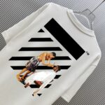 P70 （严控品质 ） 款式：off-white短袖T恤 面料：300克重双纱100%棉 罗纹：320克重索络纳1*1潮牌 工艺：印花 颜色：白 橙 蓝 红 黑 尺码：M—4XL 无性别区分 男女同款