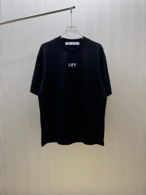 weigou_237648_0_51f00a1bb0 P70 (严控品质 ) 款式:off-white短袖T恤 面料:300克重双纱100%棉 罗纹:320克重索络纳1*1潮牌 工艺:印花 颜色:白 蓝 粉 黑 尺码:M—4XL 无性别区分 男女同款