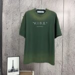 P80 《𝙉𝙚𝙬⚜️off》 2026春夏新款短袖T恤 32支275克重磅双纱棉、做旧洗水渐变印花 颜色：黑色 绿色 宝蓝色 码数：S M L XL XXL
