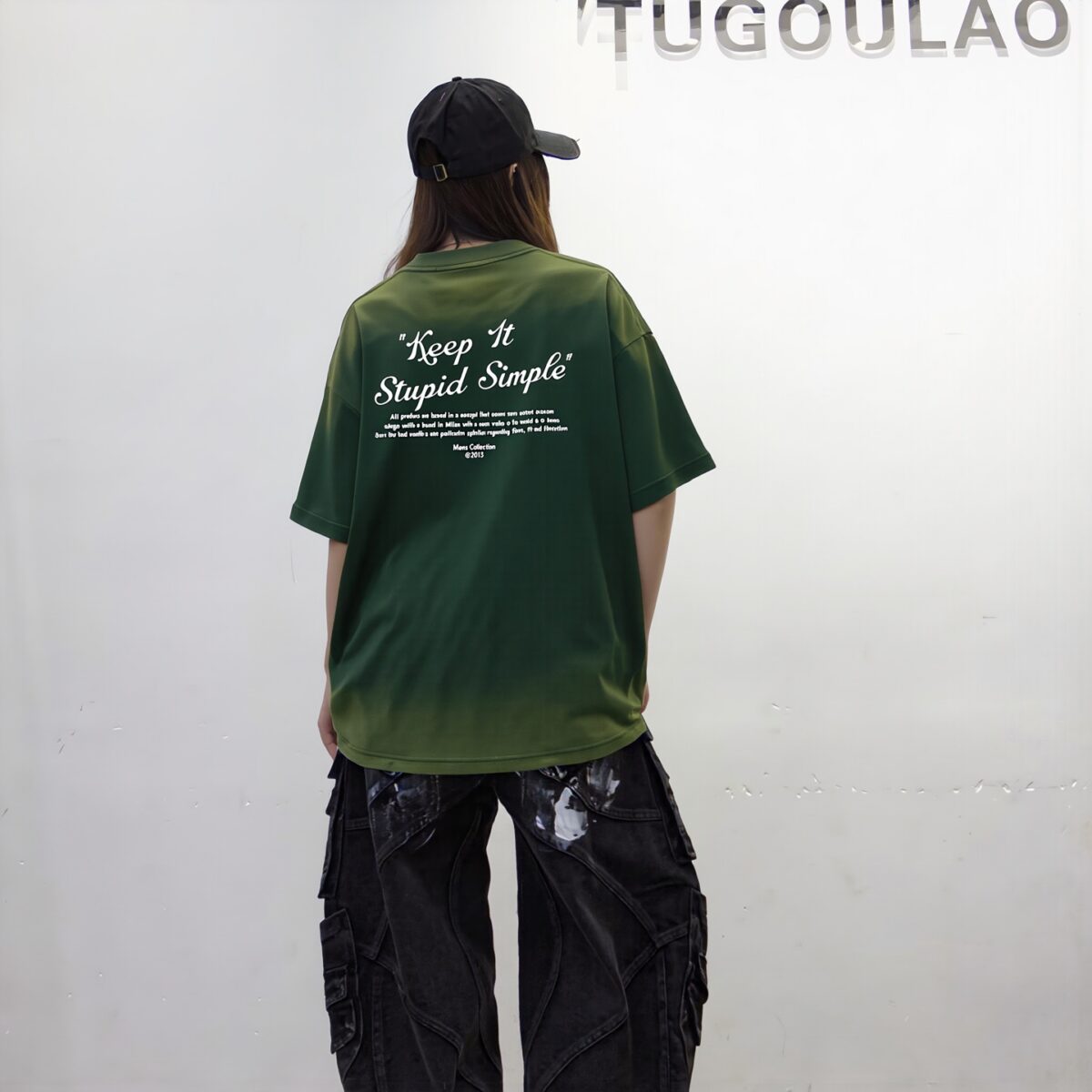 P80 《𝙉𝙚𝙬⚜️off》 2026春夏新款短袖T恤 32支275克重磅双纱棉、做旧洗水渐变印花 颜色：黑色 绿色 宝蓝色 码数：S M L XL XXL