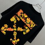 P70 （严控品质 ） 款式：off-white短袖T恤 面料：300克重双纱100%棉 罗纹：320克重索络纳1*1潮牌 工艺：印花 颜色：白 蓝 红 夜蓝 黑 尺码：M—4XL 无性别区分 男女同款