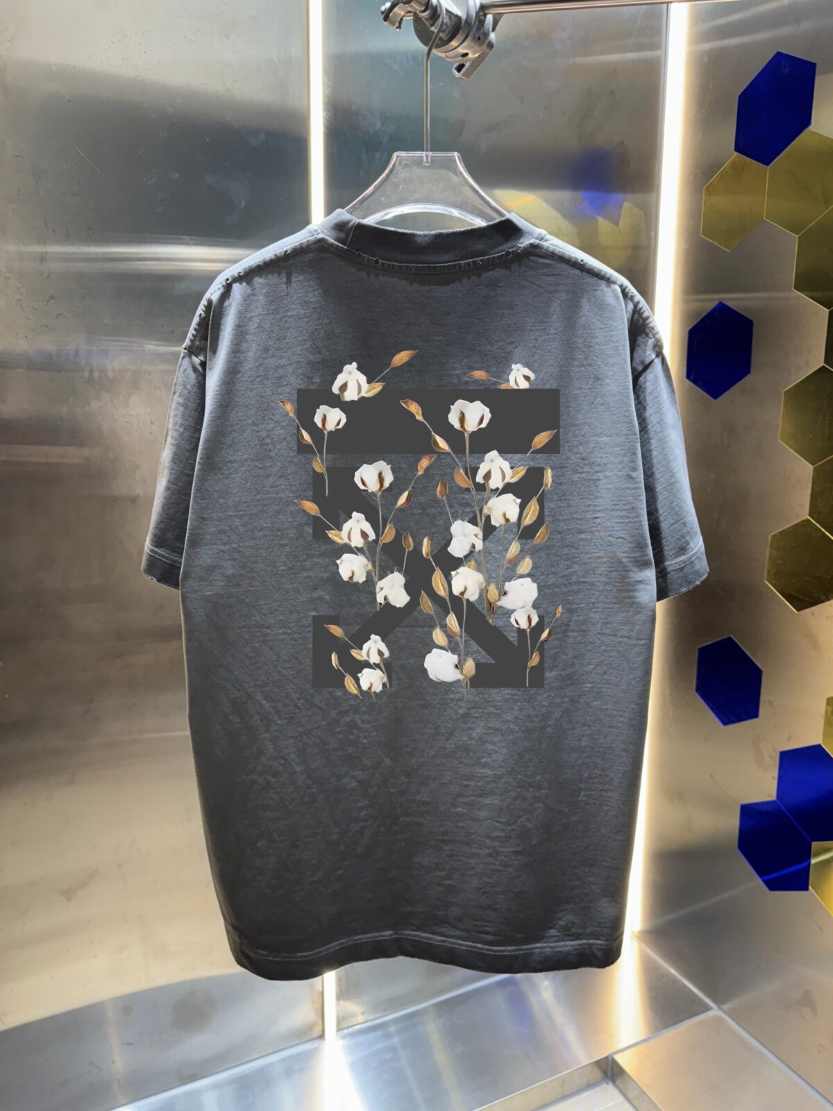 P80 OFF-white/2026春夏新款 洗水磨破320克圆领短袖tee 男女同款宽松版 吊牌 领标 洗水唛 三标齐全 颜色 :洗水黑 洗水白 洗水灰 褐色 尺码 :S M L XL XXL