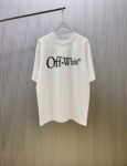 P70 （严控品质 ） 款式：off-white短袖T恤 面料：300克重双纱100%棉 罗纹：320克重索络纳1*1潮牌 工艺：印花 颜色：白 蓝 红 炫酷蓝 黑 尺码：M—4XL 无性别区分 男女同款