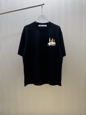 P70 （严控品质 ） 款式：off-white短袖T恤 面料：300克重双纱100%棉 罗纹：320克重索络纳1*1潮牌 工艺：印花 颜色：白 炫酷蓝 花灰 黑 尺码：M—4XL 无性别区分 男女同款