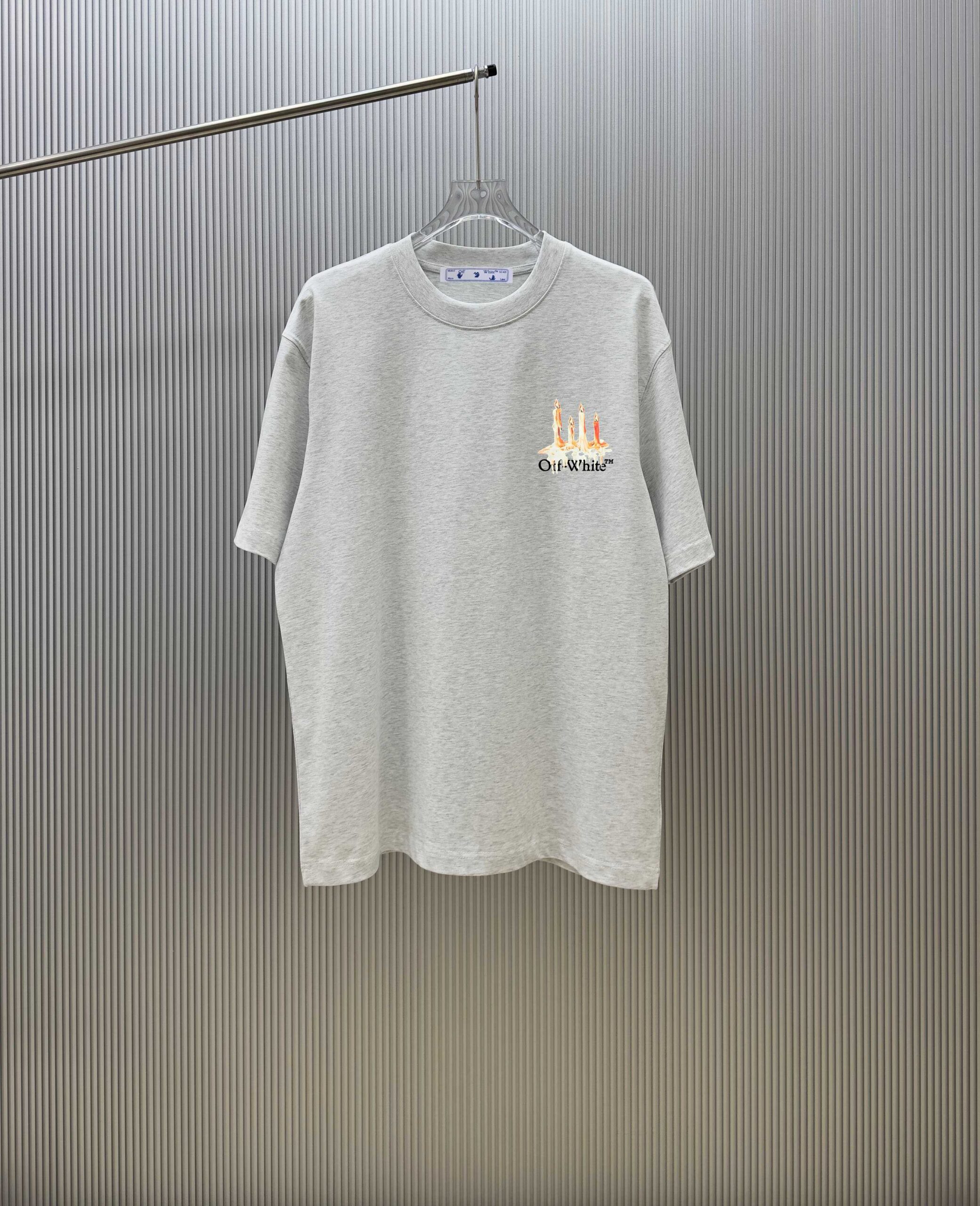 P70 （严控品质 ） 款式：off-white短袖T恤 面料：300克重双纱100%棉 罗纹：320克重索络纳1*1潮牌 工艺：印花 颜色：白 炫酷蓝 花灰 黑 尺码：M—4XL 无性别区分 男女同款
