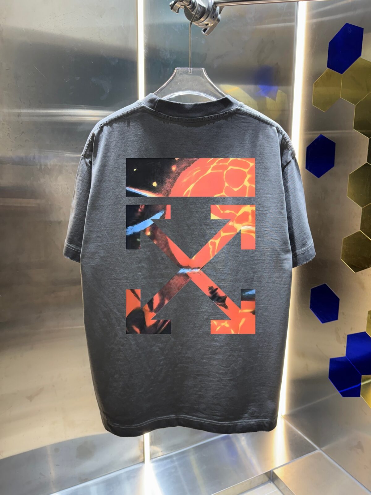 P80 OFF-white/2026春夏新款 洗水磨破320克圆领短袖tee 男女同款宽松版 吊牌 领标 洗水唛 三标齐全 颜色 :洗水黑 洗水白 洗水灰 褐色 尺码 :S M L XL XXL