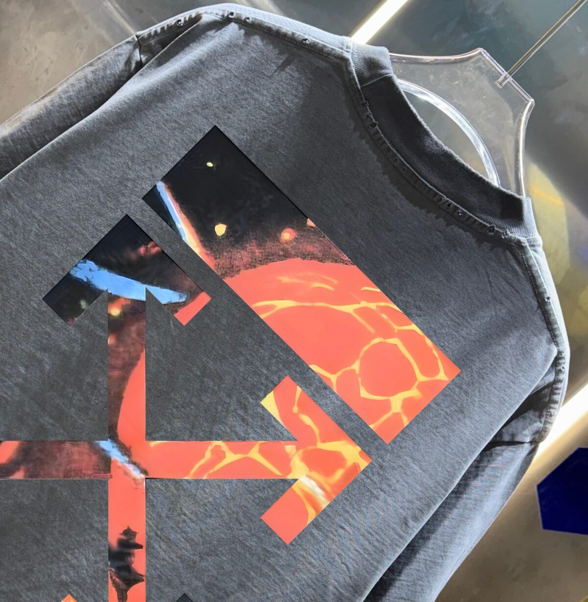P80 OFF-white/2026春夏新款 洗水磨破320克圆领短袖tee 男女同款宽松版 吊牌 领标 洗水唛 三标齐全 颜色 :洗水黑 洗水白 洗水灰 褐色 尺码 :S M L XL XXL