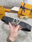 Louis Vuitton LV腰带 PVC皮底系列 原厂五金 精致手工绘边 柔软舒适 宽