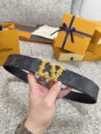 Louis Vuitton LV腰带 PVC皮底系列 原厂五金 精致手工绘边 柔软舒适 宽