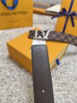 Louis Vuitton LV腰带 PVC皮底系列 原厂五金 精致手工绘边 柔软舒适 宽