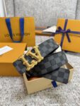 Louis Vuitton LV腰带 PVC皮底系列 原厂五金 精致手工绘边 柔软舒适 宽