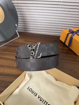 weigou_240148_0_c5ecd46ab5 Louis Vuitton LV腰带 头层压格系列 原厂五金 精致手工绘边 柔软舒适 宽