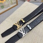 weigou_241344_8_031c280e82 品名:LV..路易..威登💕原单 P150 材质:原单牛皮腰带 百分百头层牛皮腰带✨保证真皮,24K纯钢扣,专柜原单品质、做工精细,时尚大牌,送人自用首选 包装: 请认准如图专柜包装💕赠送打孔器💞手提袋💕专柜礼盒💍宽度3.8CM
