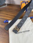 Louis Vuitton LV腰带 flower皮底系列 原厂五金 精致手工绘边 柔软舒适 宽