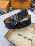 LOUIS VUITTON）正版开模 此款腰带双面采用意大利原厂定制进口牛皮带身 精密电镀标志性五金搭扣 对版专柜足宽4.0mm