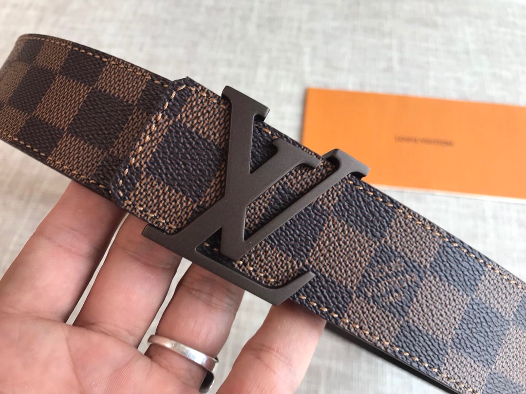 LOUIS VUITTON 男士原單腰帶 寬度40毫米 配专柜全套包装