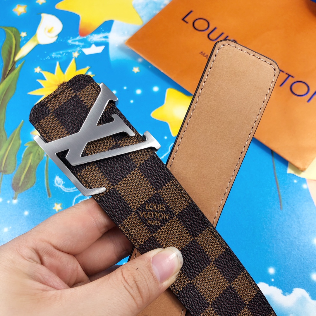 LOUIS VUITTON 时尚百搭皮带，原单头层牛皮 专柜在售爆款，顶级货，细节看图，实物拍摄，宽度4.0CM都有货，码数齐！