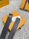 Louis Vuitton LV腰带 系列 原厂五金 精致手工绘边 柔软舒适 宽 /