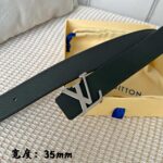 P125 L0UIS VUITT0N 驢家原單腰帶 寬度35毫米 腰帶採用一面荔枝紋togo皮內襯一面進口小牛皮底 搭配经典五金 可雙面佩戴 經久耐用 時尚百搭款 /