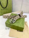 gucci Marmont系列每一季都会推陈出新，为灵感源于70年代的标志性GG配件注入现代精髓。Supreme帆布印花 腰带反面采用黑色皮革材质，款号659417 92TIC 9769 /
