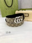 gucci Marmont系列每一季都会推陈出新，为灵感源于70年代的标志性GG配件注入现代精髓。Supreme帆布印花 腰带反面采用黑色皮革材质，款号659417 92TIC 9769 /