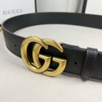 gucci (古奇) 专柜爆款 模特走秀款 双面头层牛皮 搭配纯铜标志性双g复古扣 4个宽度 . . . 小时前