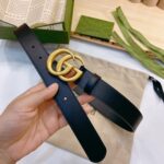 Gucci 古奇官网春夏新款，正品规格 4.0cm进口皮底小牛皮细腰带搭配精品铜扣，时尚百搭