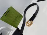 Gucci 古奇官网春夏新款，正品规格 2.0cm进口皮底小牛皮细腰带搭配精品铜扣，时尚百搭 /