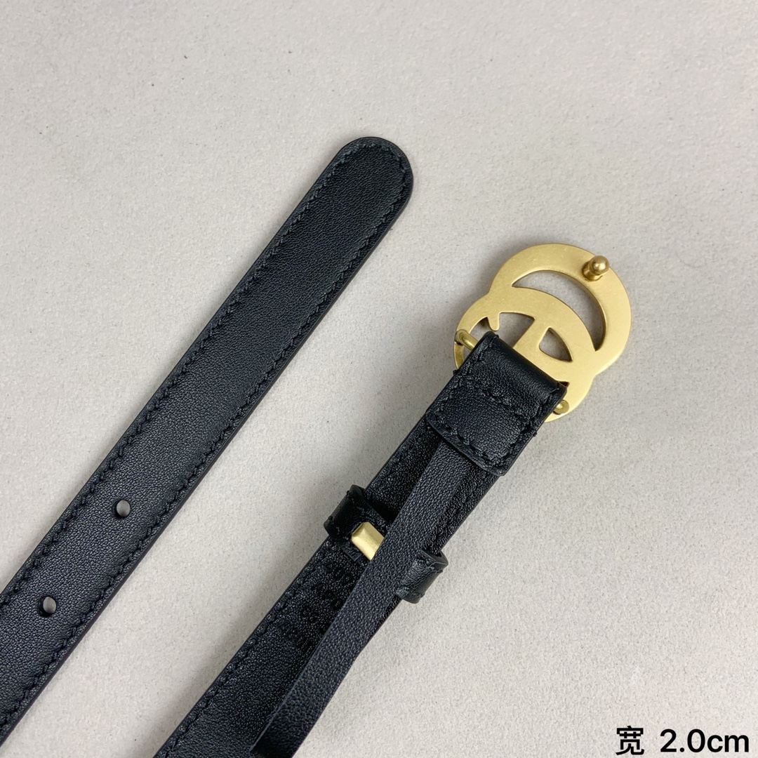 gucci (古奇) 专柜爆款 模特走秀款 双面头层牛皮 搭配纯铜标志性双g复古扣 4个宽度 . . . /