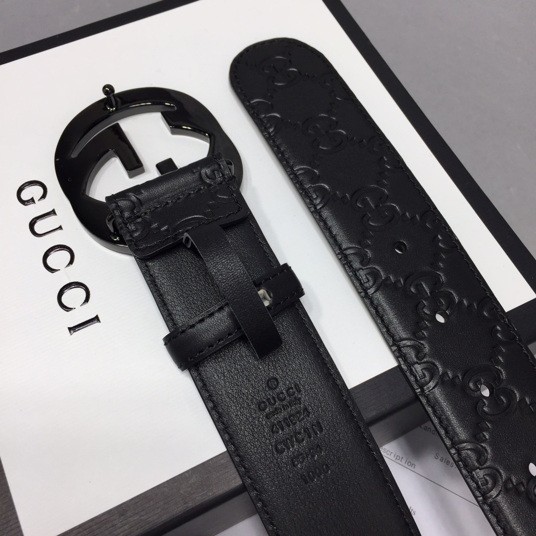 GUCCI 经典全皮压花，原版进口南非皮底，精品双G钢扣 宽度：40mm /