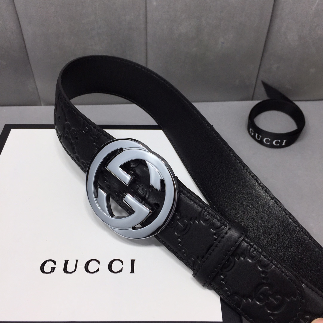 GUCCI 经典全皮压花，原版进口南非皮底，精品双G钢扣 宽度：40mm /