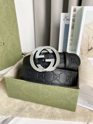 Gucci 经典款腰带，原版头层小牛皮压花搭配精品铜扣，真空电镀五金，永不掉色！宽度3.8cm /